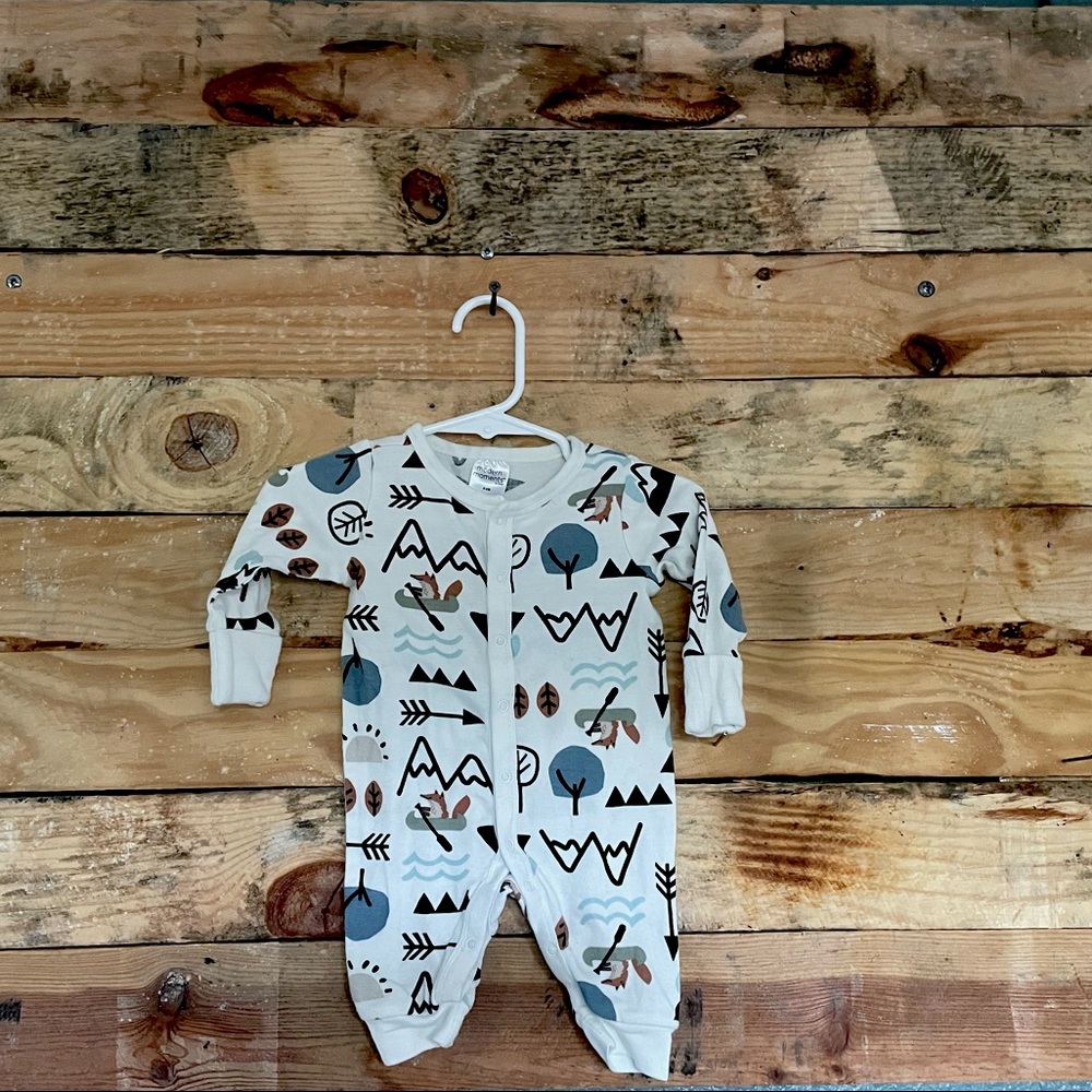 Baby clothes